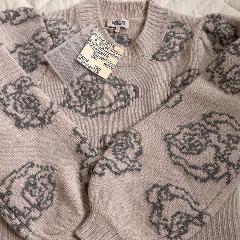 BAUM UND PFERDGARTEN Women's Cherika Sweater